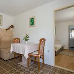 Ivano Apartment *